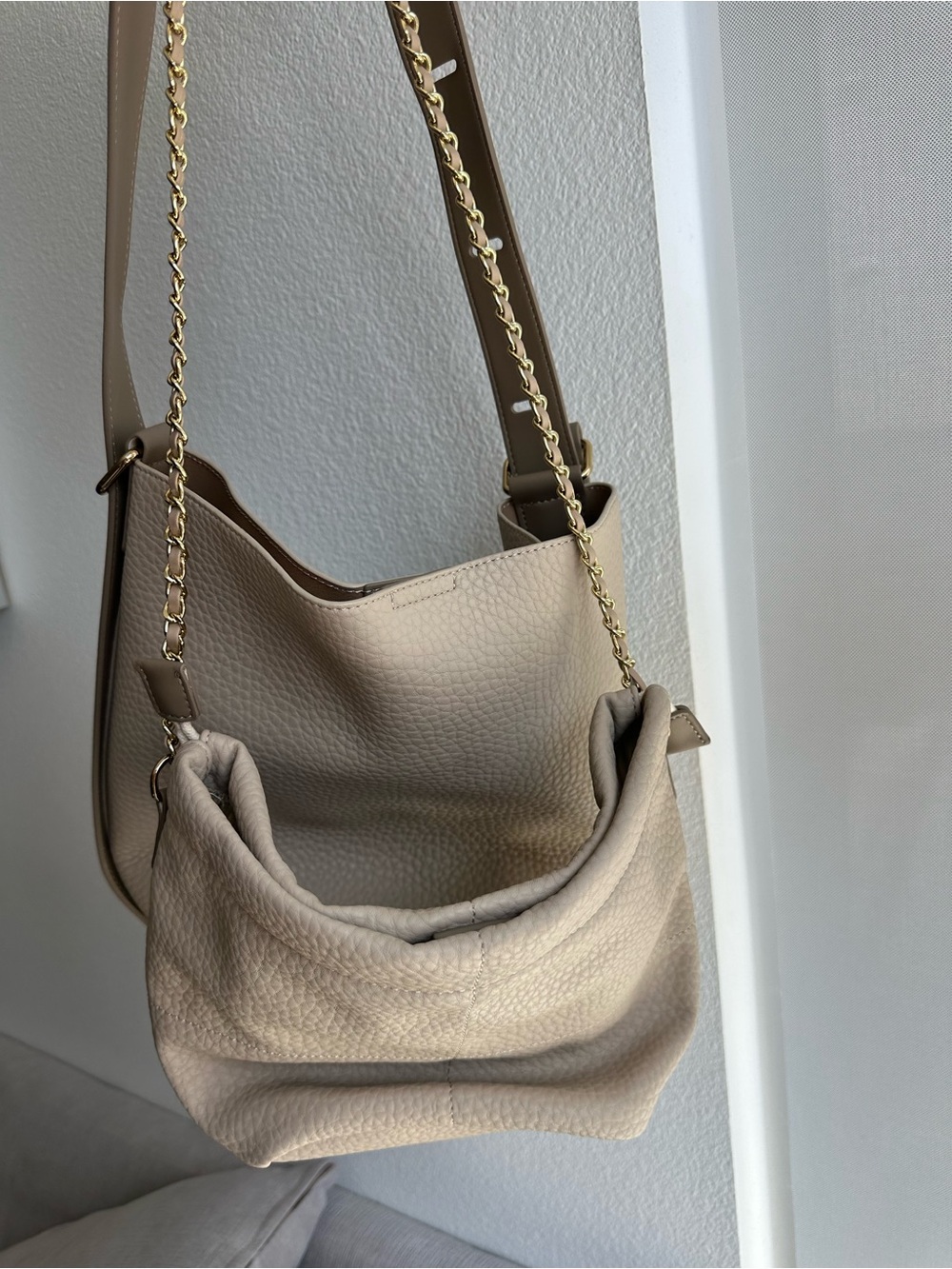 Newbella Fiona Neutral Cream Pebbled Leather Shoulder Bag